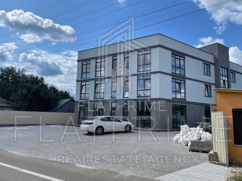 Продаж комерцiйна фасадна будiвля торгове примiщення