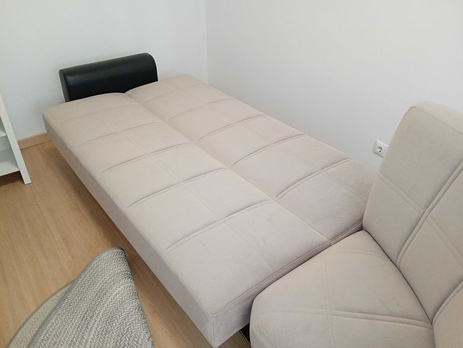 Sofá-cama de canto com arrumação