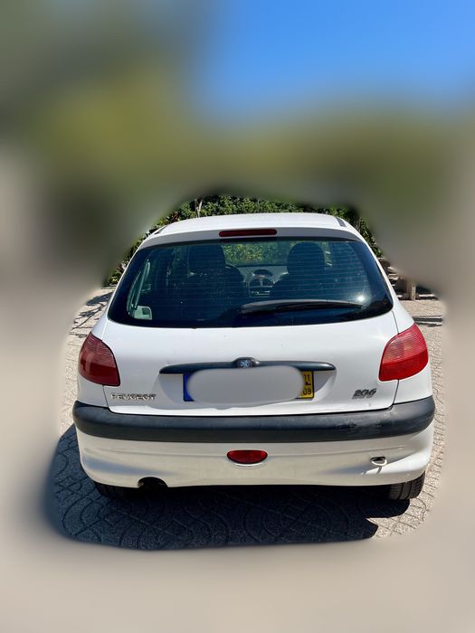 VENDE-SE Peugeot 206 gasóleo (2001)