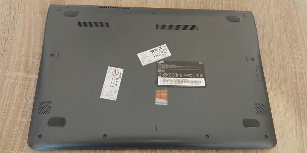 Laotop SAMSUNG ATIV Book 9 Lite NP-905S3G