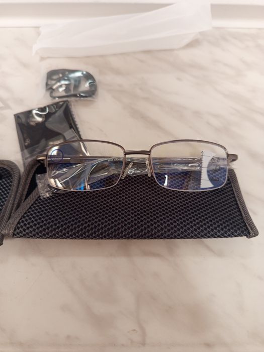 Okulary Progresywne MISSFIVE (zestaw 2 szt.) + Anti Blue Light + Etui