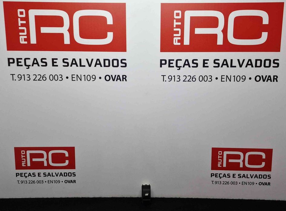 Comando / Botão / Interruptor Vidros Frente Direito 98044803ZD - PEUGEOT 3008 II SUV