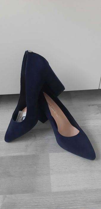 Sukienka Varlesca granatowa kwiaty rozm 34/36 midi