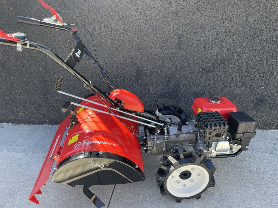 Motocultivador a gasolina