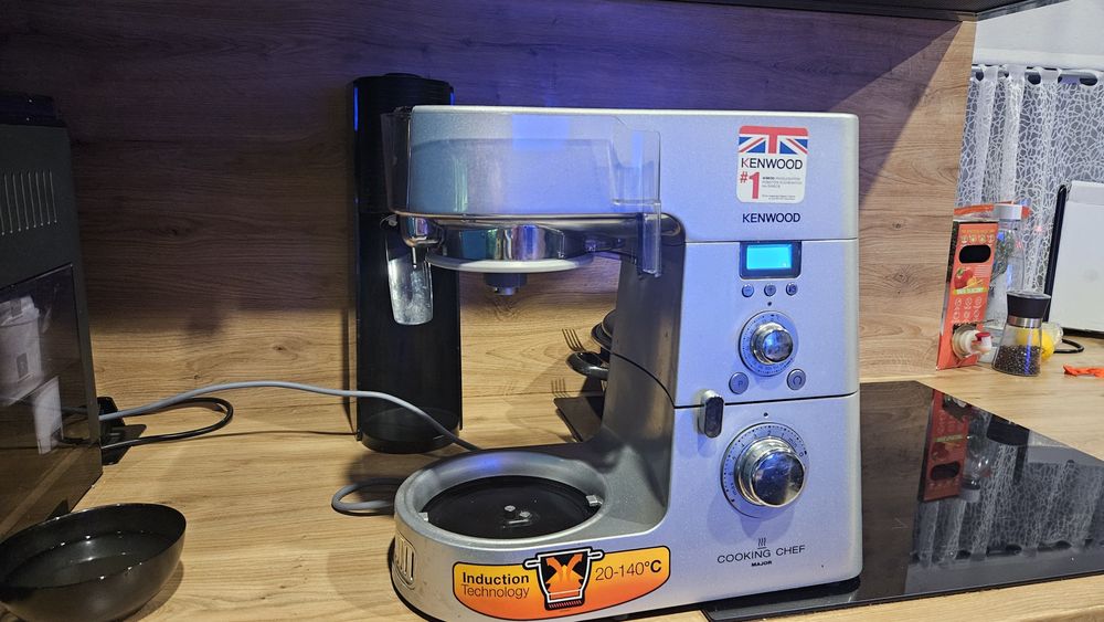 Robot mikser Kuchenny Planetarny Funkcja Gotowania Kenwood KM086 (P)