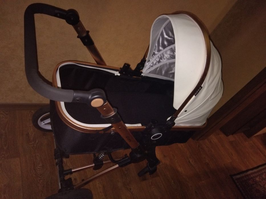 Продам коляску детскую