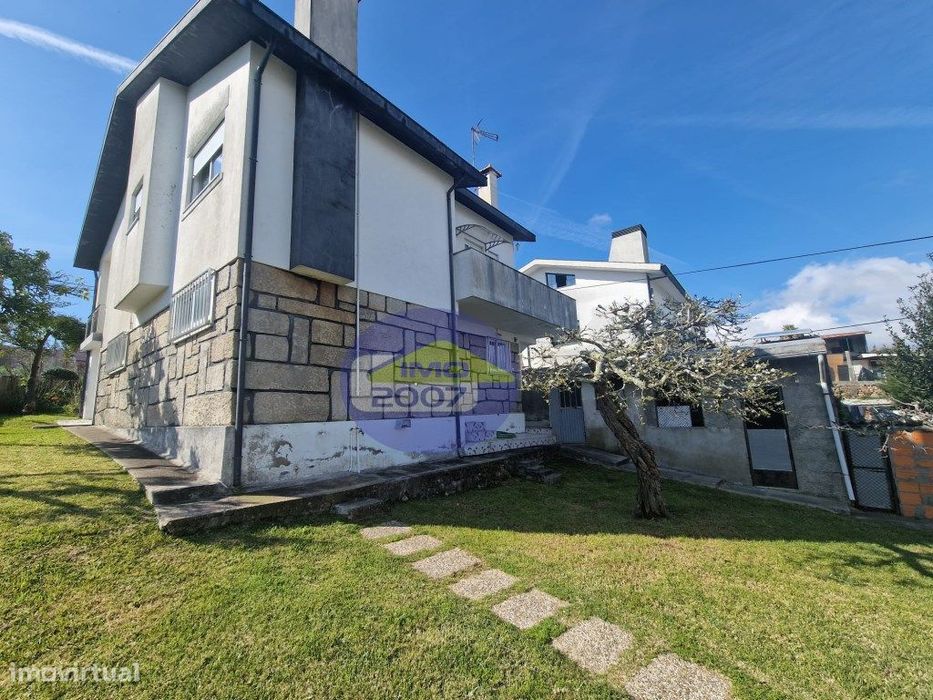 Moradia T4 em Lourosa