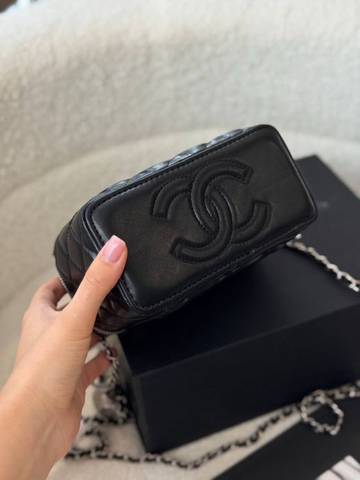 Сумка Chanel чемоданчик чорний колір в коробці