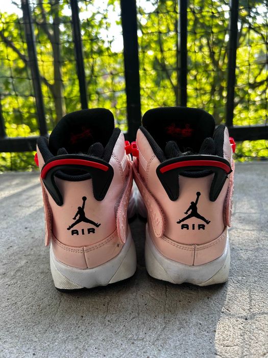 Różowe Air Jordan 6 Rings od mojego ex - pozbywam się ich w cholerę!!!