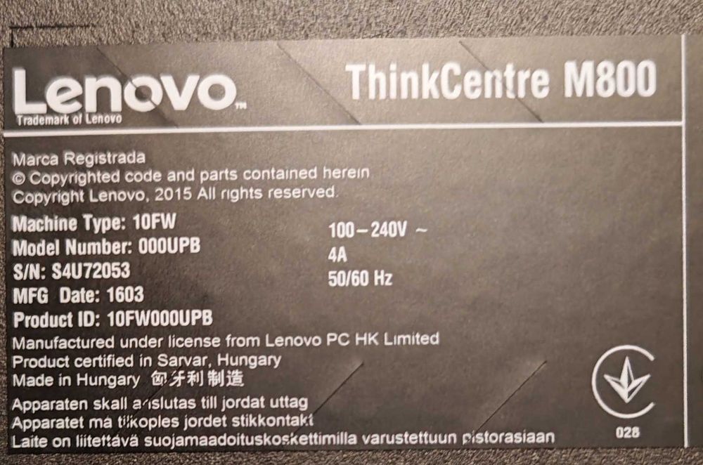 Komputer stacjonarny LENOVO ThinkCentre M800 z Windows 10