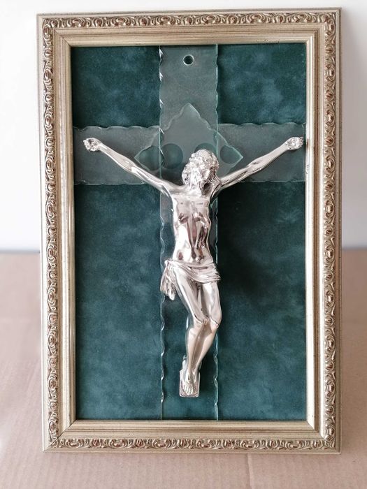 Crucifixo de parede antigo (década de 80)