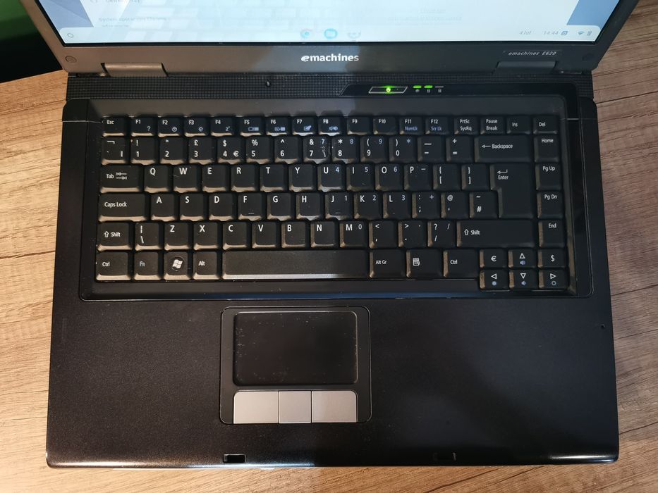 Laptop Acer emachines E620