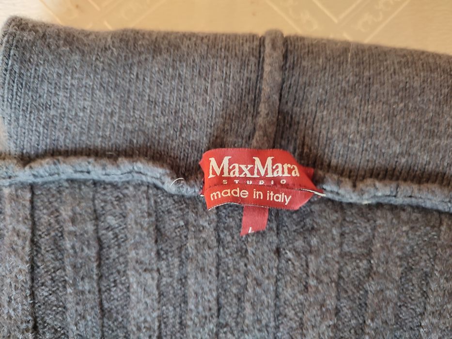 Платье шерстяное с воротником MaxMara