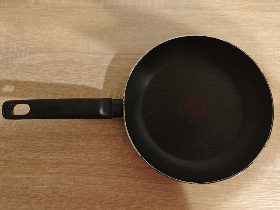 Сковорідка  Tefal (Франція)