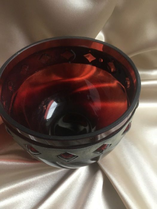 Тарелки Подставка Ваза Посуда