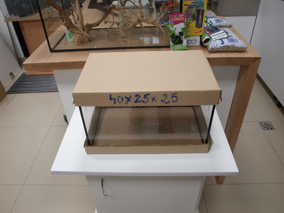 Akwarium 40x25x25 proste