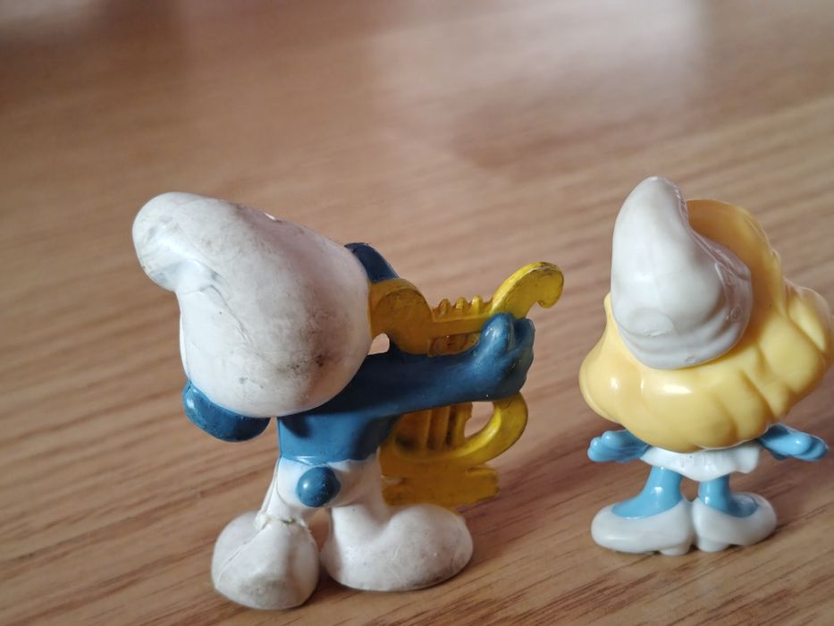 Smerf z lirą (poeta) plus Smerfetka