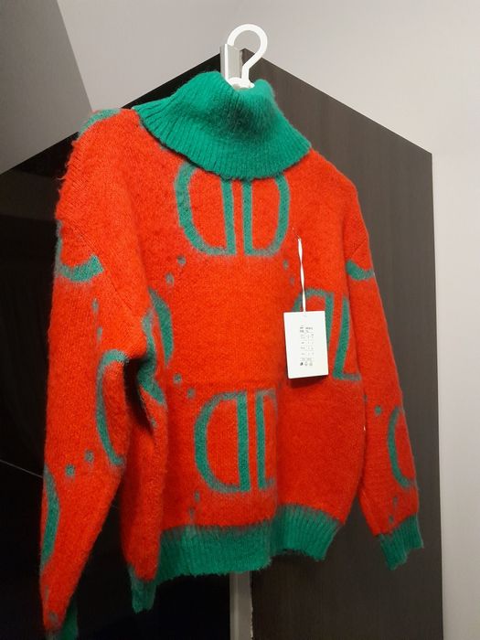 Sweterek damski.Polecam