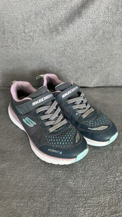 Кросівки Skechers 34