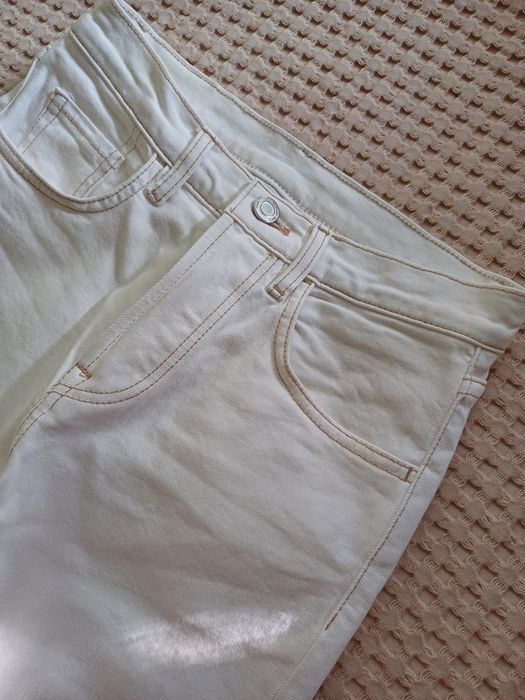 Прямі джинси молочні massimo dutti  34р(xs)