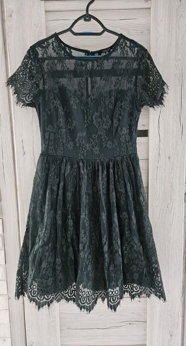 Sukienka koronkowa r. 36