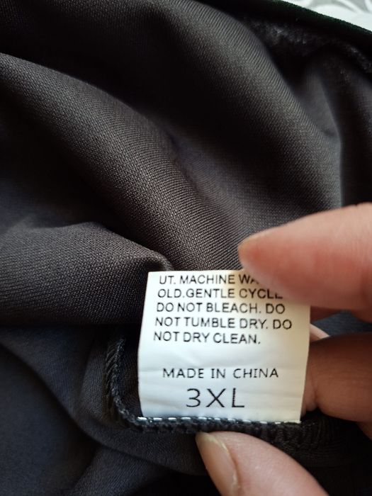 Sukienka czarna 3XL okazja