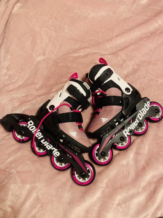 Роликові ковзани