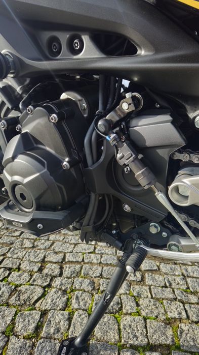 Yamaha xsr 900 moto muito boa