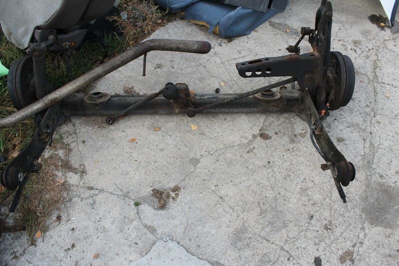 Belka tylna Chrysler Voyager-Dodge Caravan 04 r