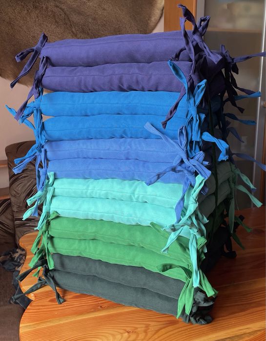 Подушки на крісла, табурет, подушка зі завʼязками в кухню, гостинну