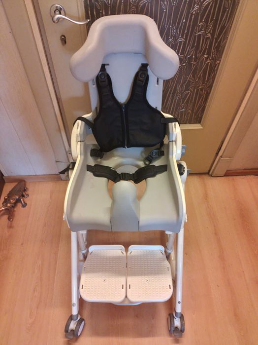 Стульчик для душа и туалета ДЦП R82 Flamingo 3 размер