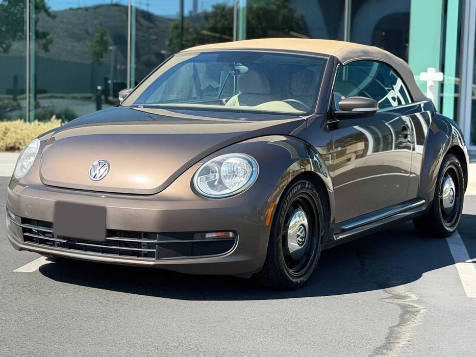 Volkswagen Beetle      2015