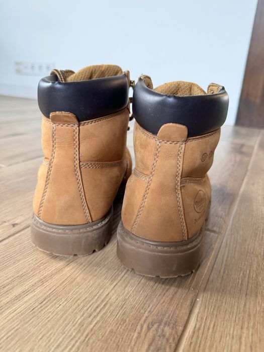 Черевики Dockers в стилі Timberland