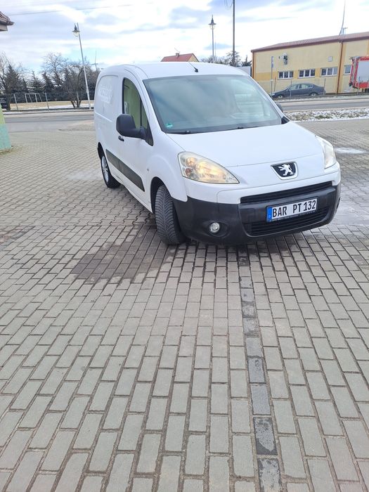 Na sprzedaż peugeot partner 2009