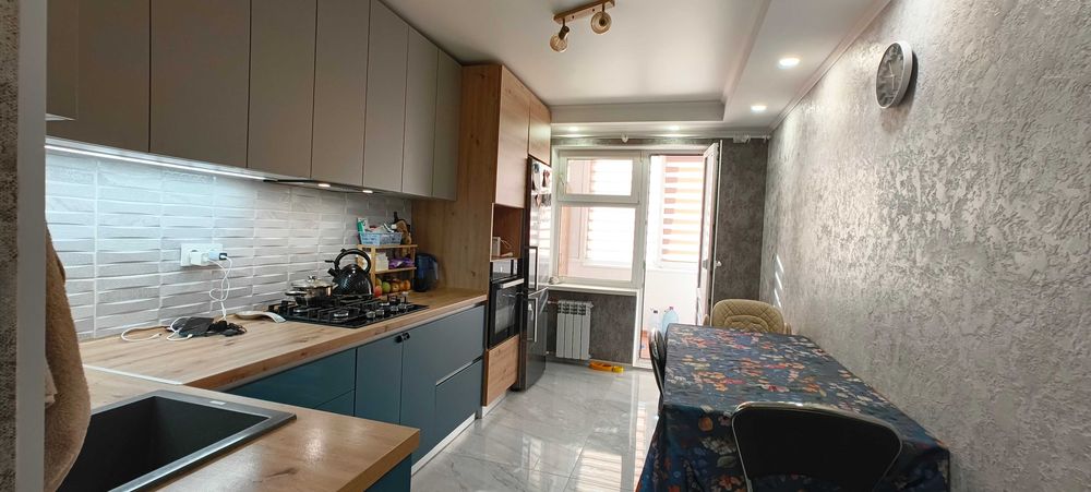 Продам з ремонтом 3к.кв. з газом!