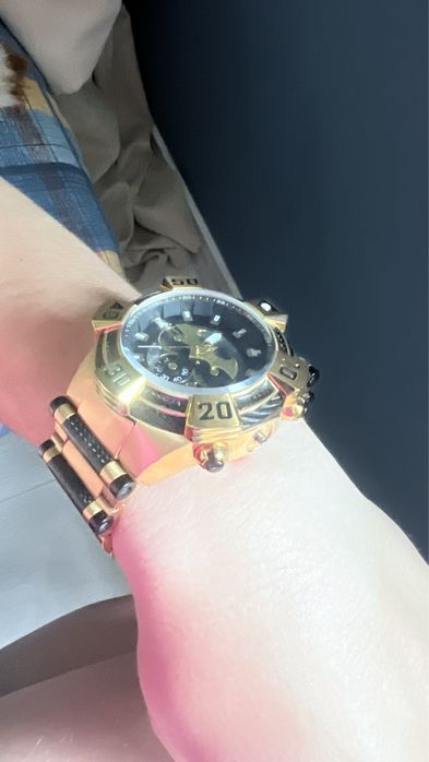 Часы на руку оригинал мужские Invicta