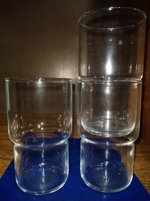 Стаканы стеклянные, новые, комплект 3шт