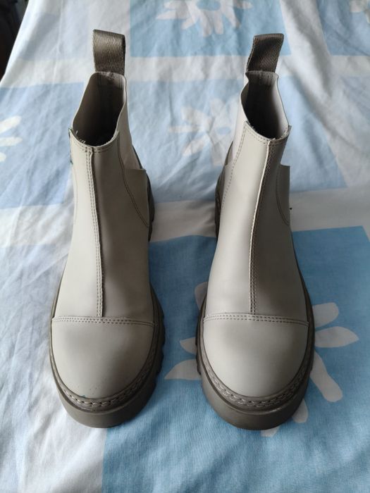 Botas de Mulher Bimba y Lola Tam 37 Lindíssimas