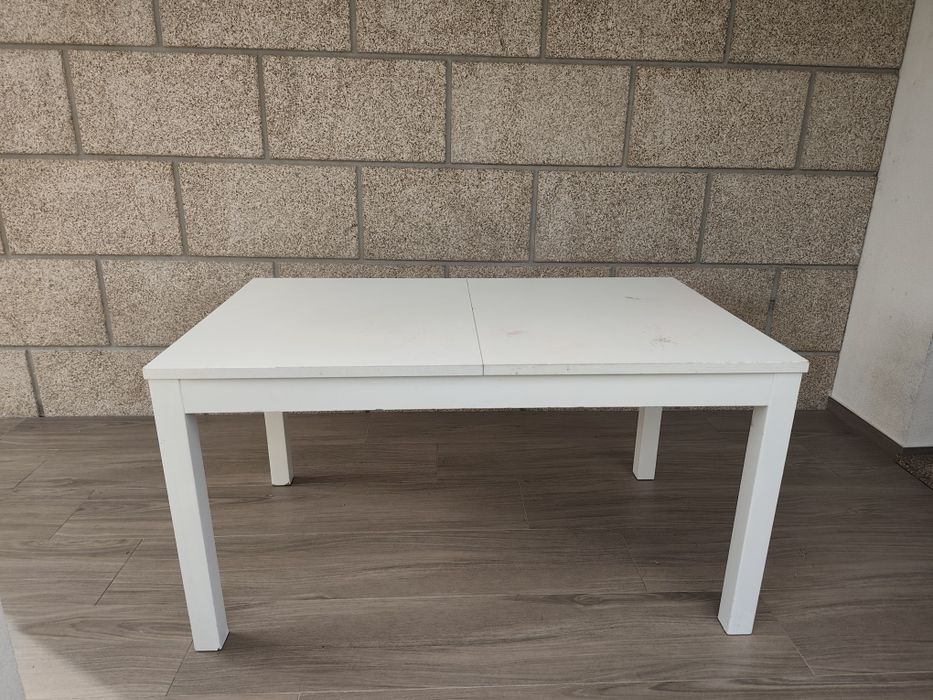 Mesa de cozinha / Sala de jantar