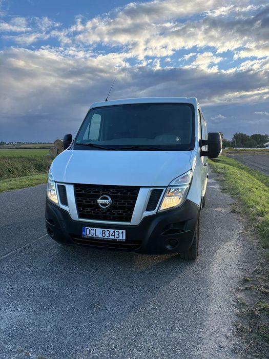 Nissan NV400