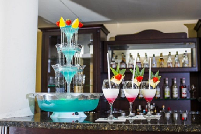 Pokazy barmańskie - Obsługa wesel - Barman na wesele !