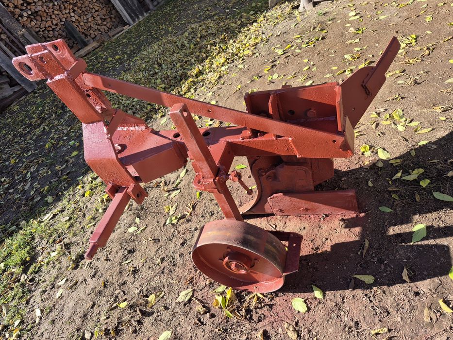 Плуг мінітрактора 1-50