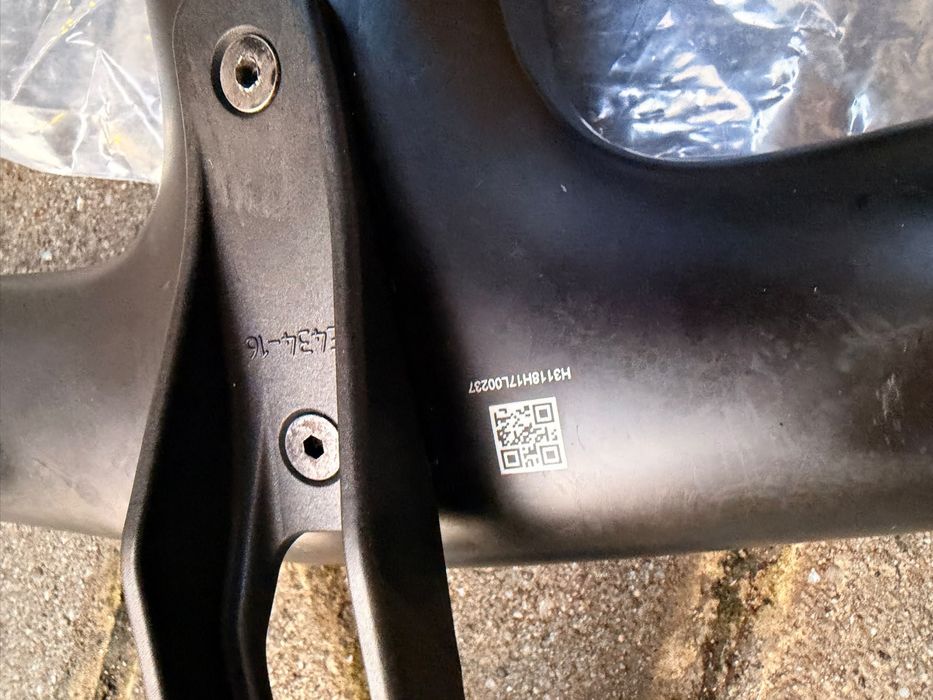 Kierownica karbonowa Canyon H31 Ergocockpit CF 440 mm / 110 mm