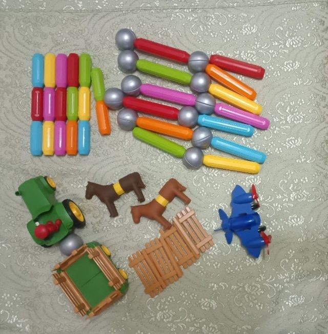 Продам магнитную  игру