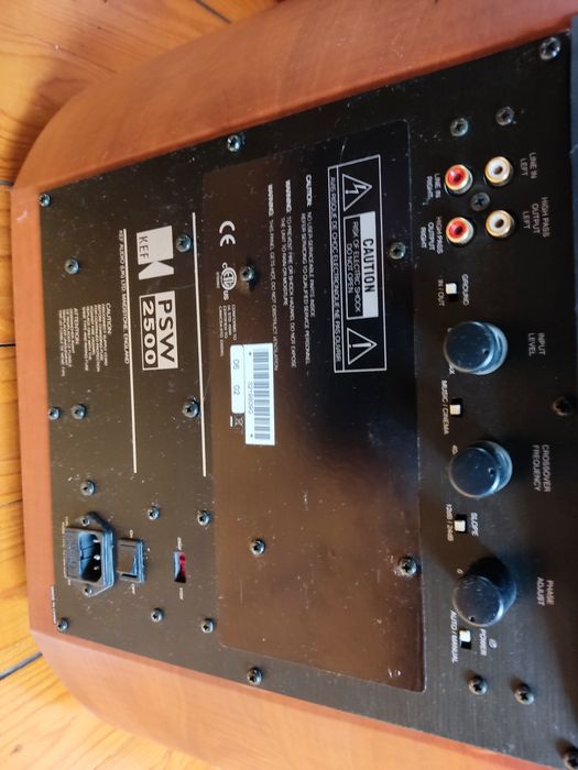 Kultowy zestaw kolumn firmy KEF