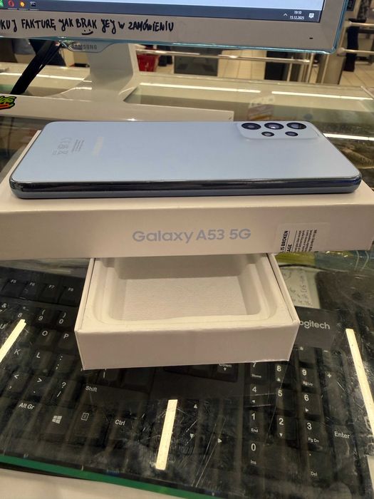 Smartfon Samsung Galaxy A53 5G / 128GB / Niebieski / Używany