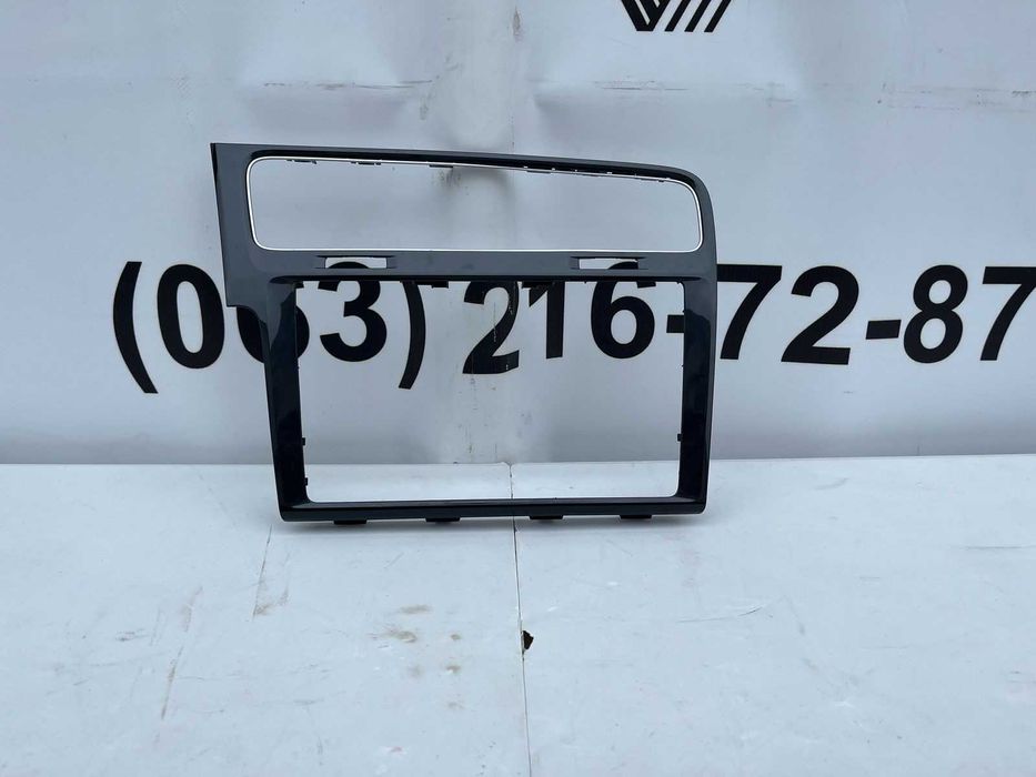 Переходная рамка магнітоли Golf 7 5G1819743G RCD 280 869 Discovery Pro