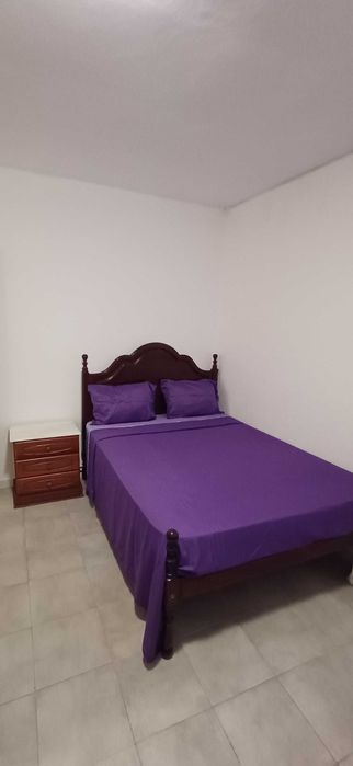 Quarto para arendar em Vale de Amoreira