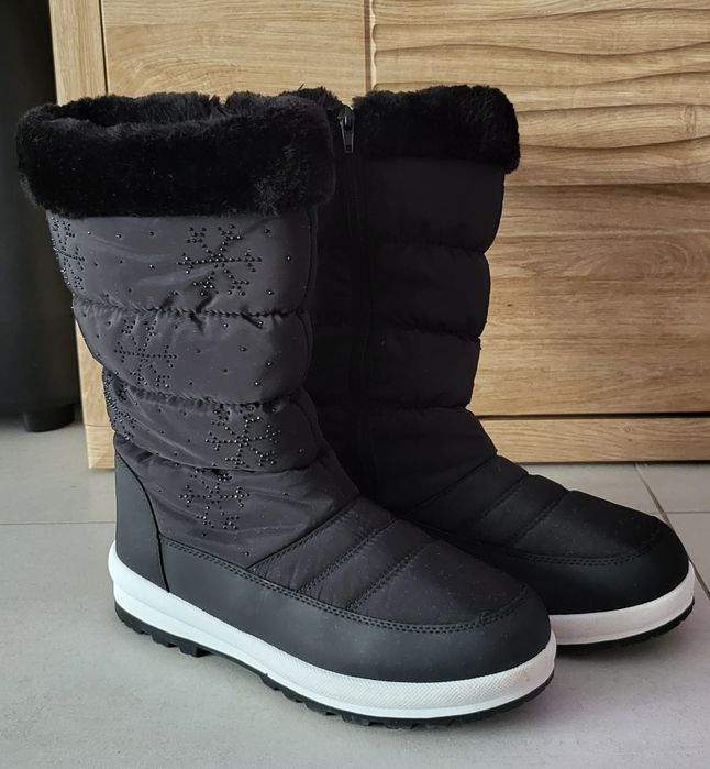 Czarne śniegowce buty zimowe kozaki 40 41