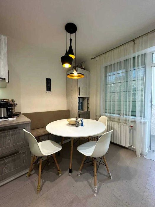 Продам 3 комн. квартиру 109 м² ЖК Приоритет новострой с ремонтом Солнечный NK
